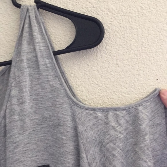 Size 2? Maurice’s cold shoulder long sleeve top - Picture 4 of 4